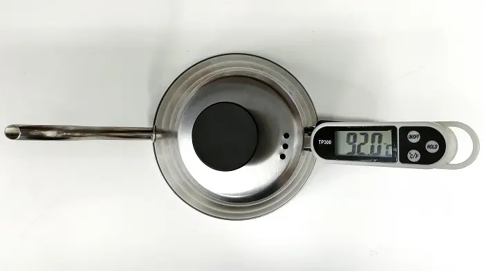 ドリップポッドとお湯の温度計